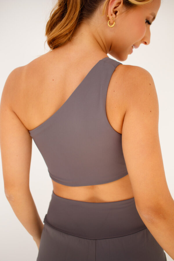 Top Fitness Ombro Único Cinza - Top Feminino assimétrico para academia com Bojo Removível - Imagem 3